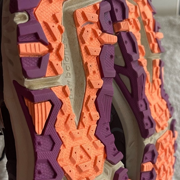 New balance 412v3 Trail Running Black Peach Gray sneaker athletic shoes - Picture 8 of 10